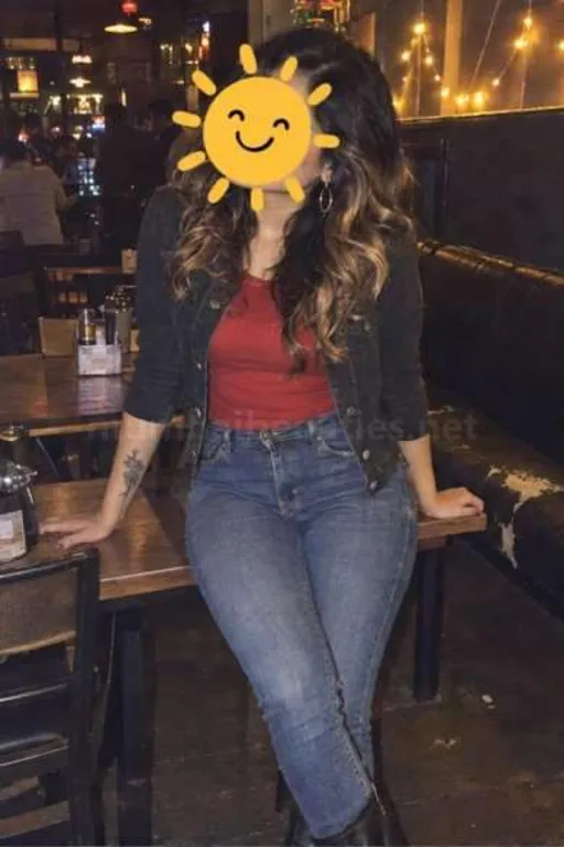 Mitali, 23, Party Girl call girl in Mumbai